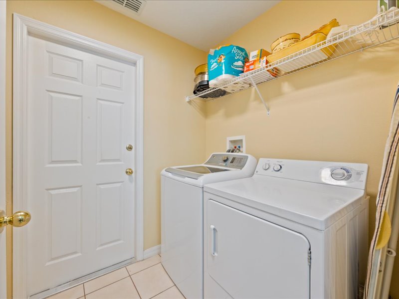 205 Elderberry Drive Davenport Florida 33897 - Image 5