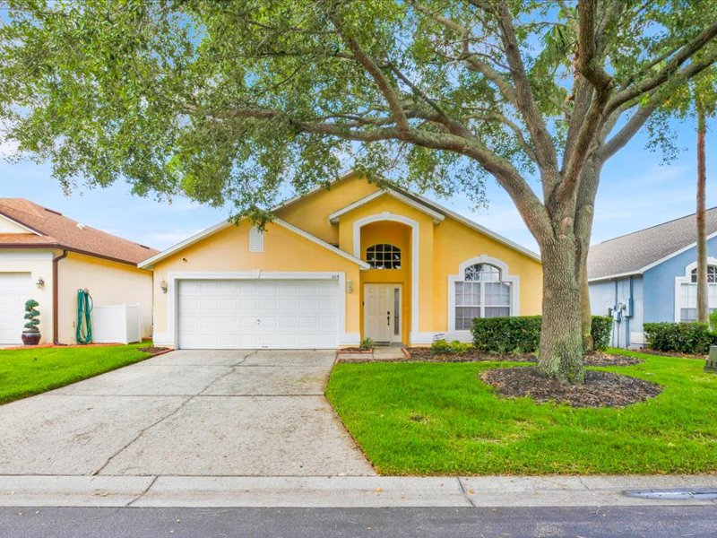 1113 Casterton Circle Davenport