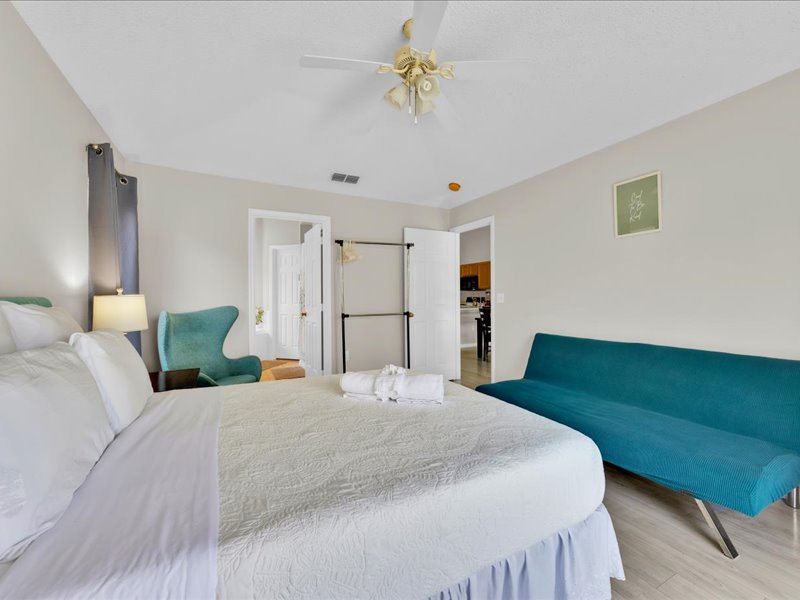 1113 Casterton Circle Davenport - Image 7