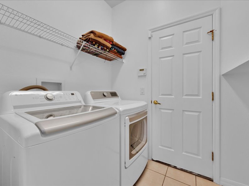 303 Plumoso Loop  Davenport Florida 33897 - Image 8