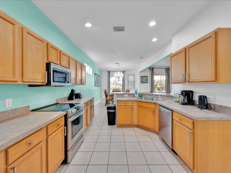 303 Plumoso Loop  Davenport Florida 33897 - Image 13