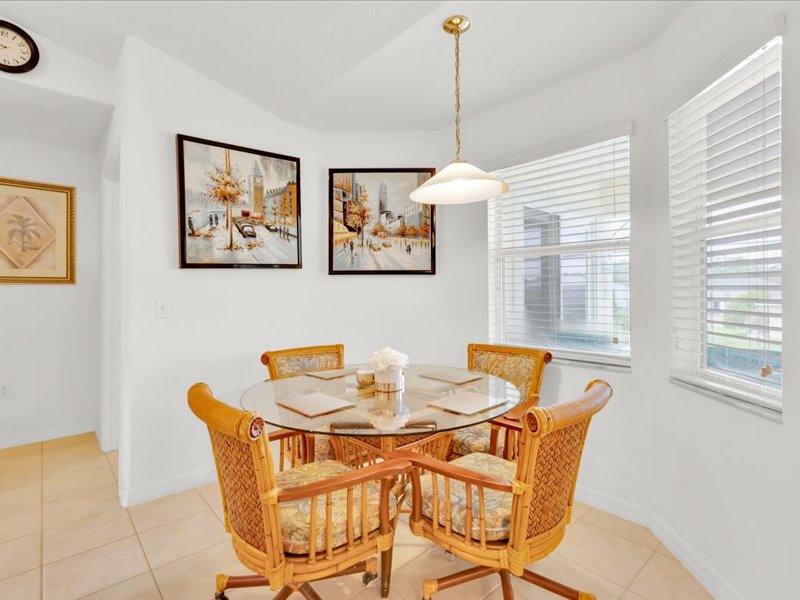746 Dolcetto Drive  Davenport Florida 33897 - Image 4