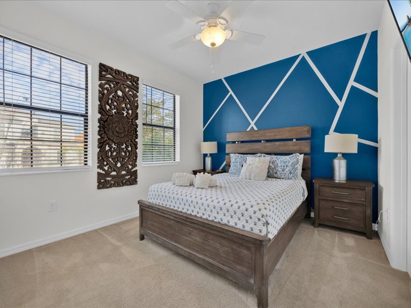2324 Victoria Drive Davenport Florida 33837 - Image 2